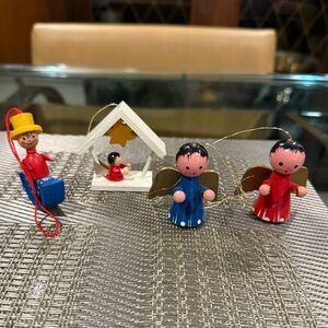 Lot of 4 Vintage German Wooden Christmas Ornaments
Steinbach